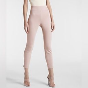 Columnist  High Wasted Knit Ankle Pant